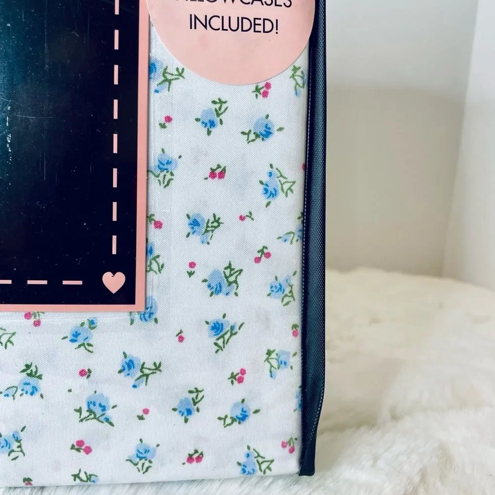 Betsey Johnson Blue Baby Buds Microfiber Floral‎ Coquette QUEEN Sheet Set NEW